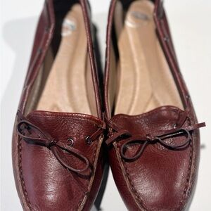 Nurture by Lamaze Maroon Leather Flats